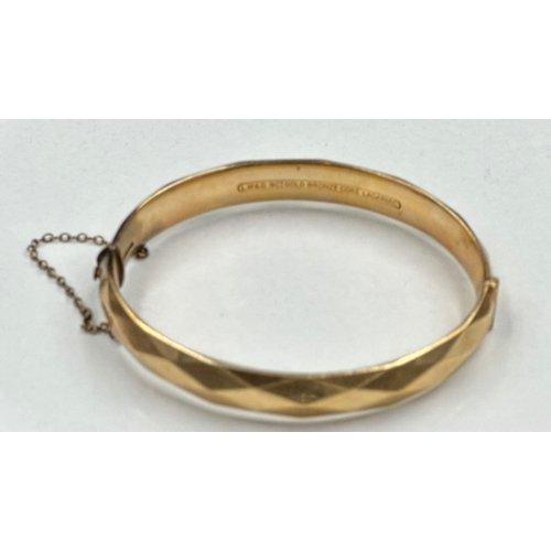 515 - An LW & G 9ct gold bracelet with bronze core