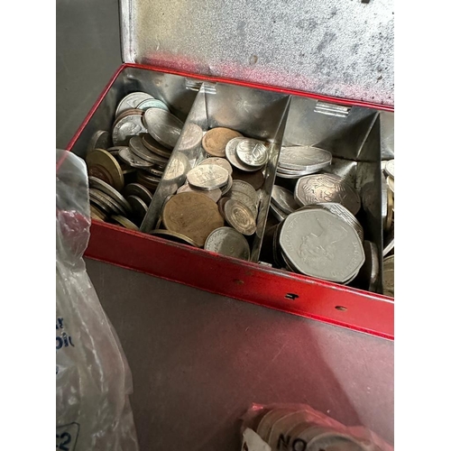 650 - Two tins with a mixture of world and United kingdom coins, various denominations, conditions and yea... 