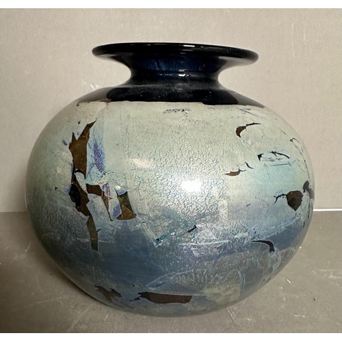 686 - A contemporary glass ball vase, blues and greys