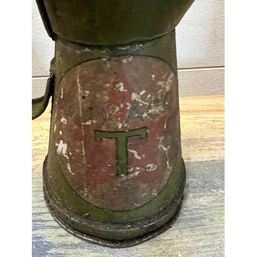 701 - A vintage oil jug and a vintage oil can