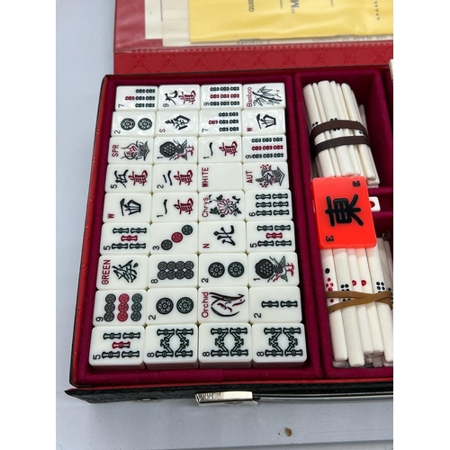 710 - A cased Mah-jong set