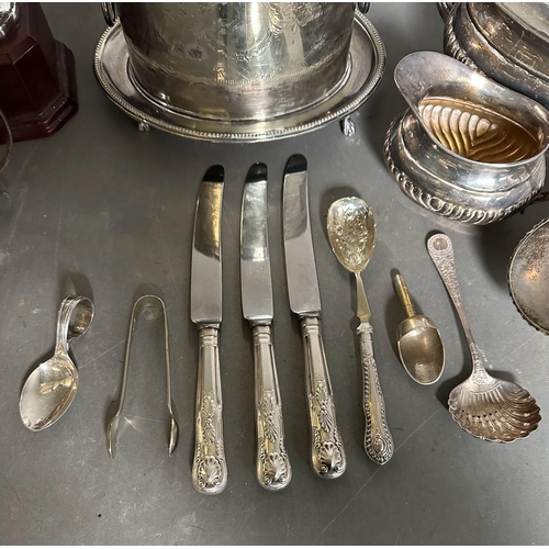 757 - A selection of silver plated items to include tea service etc.