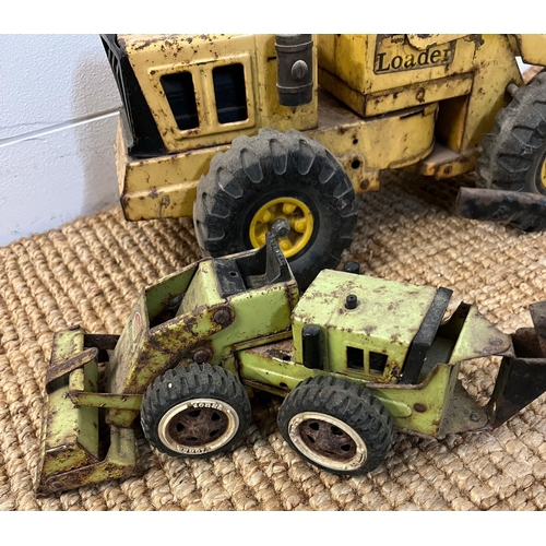 776 - Two metal Tonka trucks