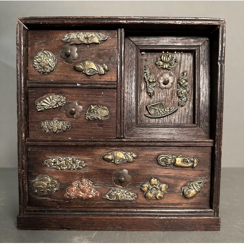 83 - A Meji period style Japanese table top cabinet with brass and copper decoration (H21cm)