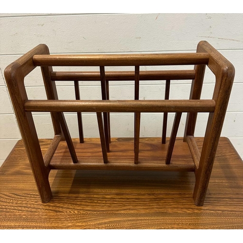 171 - A Teak Mid Century magazine rack