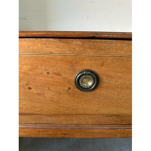 196 - A sideboard with drawer to centre and string inlay on turned legs and castors (H74cm W170cm D65cm)