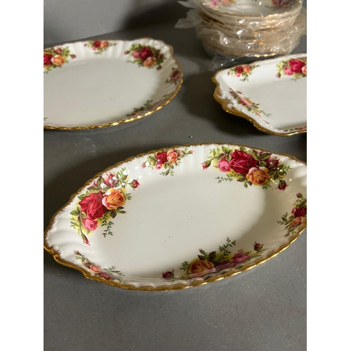 340 - A selection of Royal Albert 