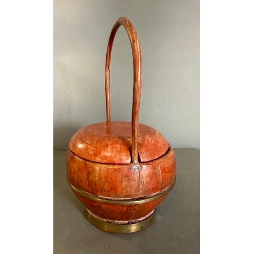 427 - A vintage oriental lunch box or pail