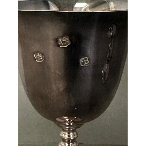 460 - A set of six silver goblets by BD, hallmarked for Sheffield 1969, with an approximate weight of 1180... 