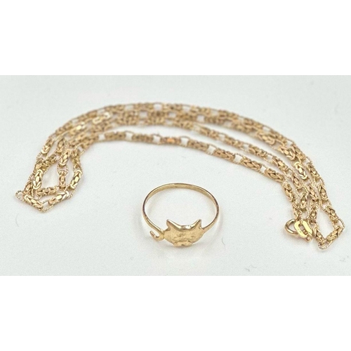 491 - A 9ct gold necklace and a cat themed ring, approximate total weight 7g.