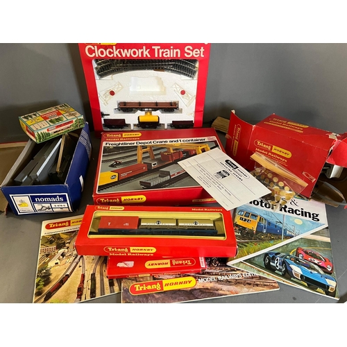 784 - Hornby Tri-ang model railway accessories to include track, carriages etc