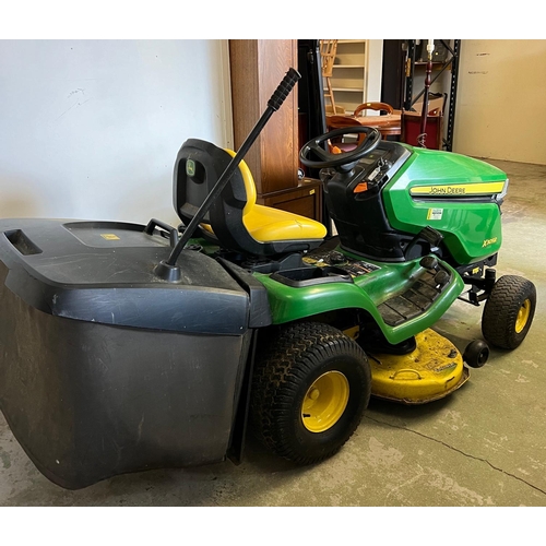 230 - John Deere X350R tractor ride on mower