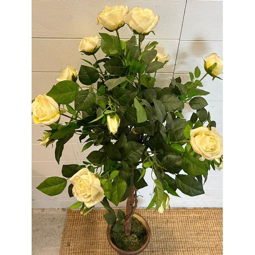 233 - A faux rose bush (H120cm)