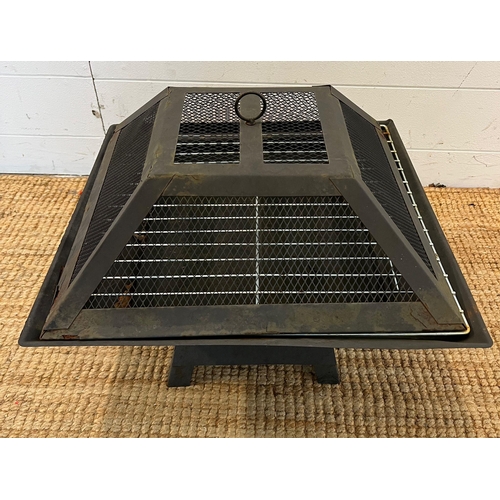 237 - A square small fire pit (H38cm Sq46cm)