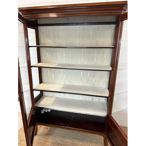 25 - A Mahogany inlaid display cabinet, inlaid and crossbanded in satinwood.  English C1890 Three shelves... 