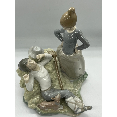 256 - Lladro figurine 