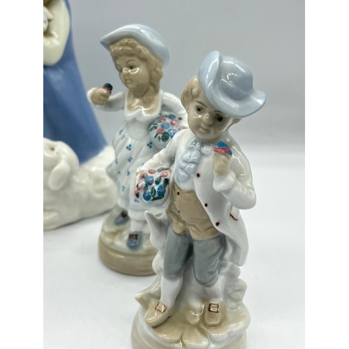 266 - A selection of porcelain figures