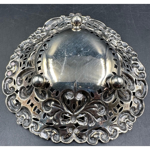 439 - A silver heart shaped pin dish, hallmarked for Birmingham by Matthew John Jessop 1897.