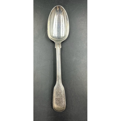 448 - A set of six Georgian teaspoons, hallmarked for London 1834, with an approximate total weight of 180... 