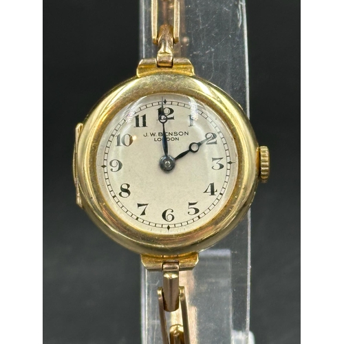 575 - A 9ct gold J W Benson ladies wristwatch on expandable bracelet.Approximate total weight 19.4g