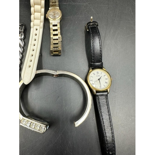 591 - A selection of watches various makers and styles and conditions to include DKNY, Solo, Sekonda etc.