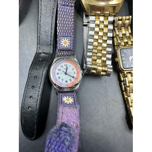 599 - A selection of ladies watches to include Rotary, Royal and DKNY and two gentleman watches