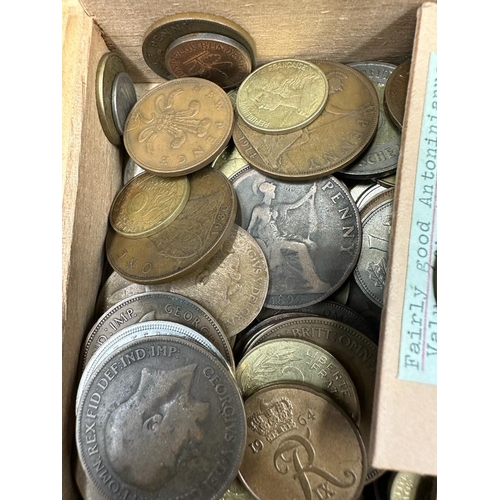 615 - A selection of coins and a few medallions mainly United Kingdom, various denominations, years and co... 