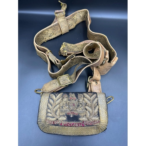 640 - A Victorian Royal Artillery officer's shoulder belt pouch (Missing an artillery insignia)