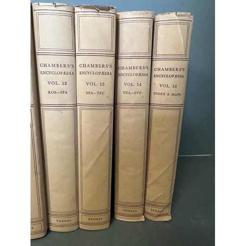 700 - Ten volumes of The Chambers Ercyclopedia volumes six to fifteen