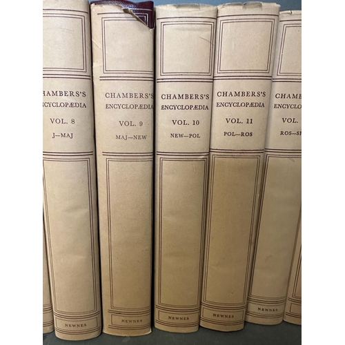 700 - Ten volumes of The Chambers Ercyclopedia volumes six to fifteen