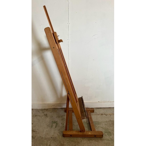 97 - A pine adjustable artist easel