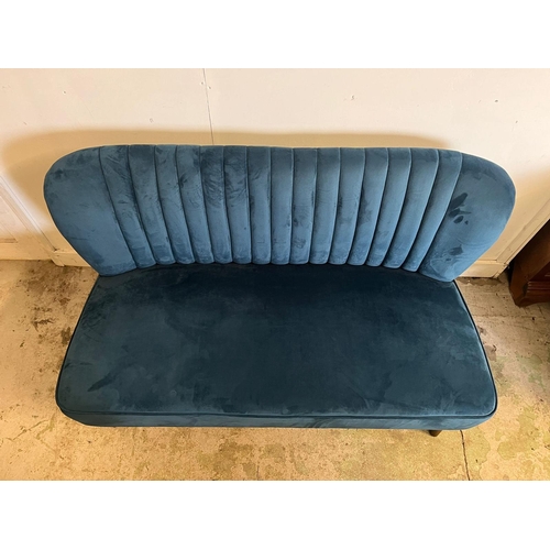 139 - Two seater blue cocktail style sofa (H80cm W130cm D60cm SH44cm)