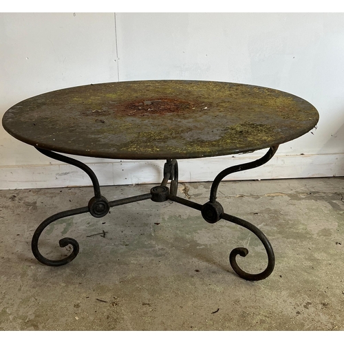 302 - French style round decorative garden table with scrolling iron work legs (H54cm Dia100cm)