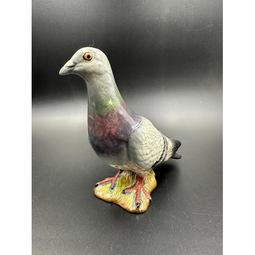 381 - A Beswick figure of a pigeon. No 1383