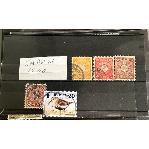 462 - A collection of UK and World stamps sheets to include India, Mauritius and Hong Kong, various ages