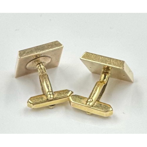 632 - A pair of blue stone 9ct gold gents cuff links, approximate total weight 12.6g