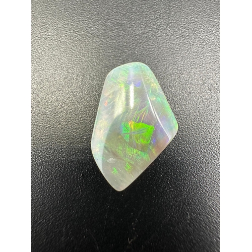 672 - A Natural Australian Opal 3.54ct