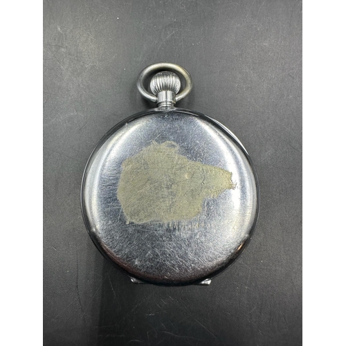 690 - A vintage Bravingtons Renown pocket watch in a nickel chromium plated cess