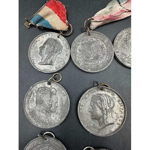 737 - A selection of Windsor based commemorative medals commemorating Queen Victoria's Diamond Jubilee, co... 