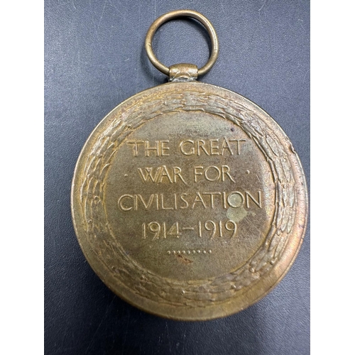 738 - Militaria: WWII Defence Medal, WWI Great War Medal 102418 DVR T G Wilson, RA and a 1914-1918 medal 2... 