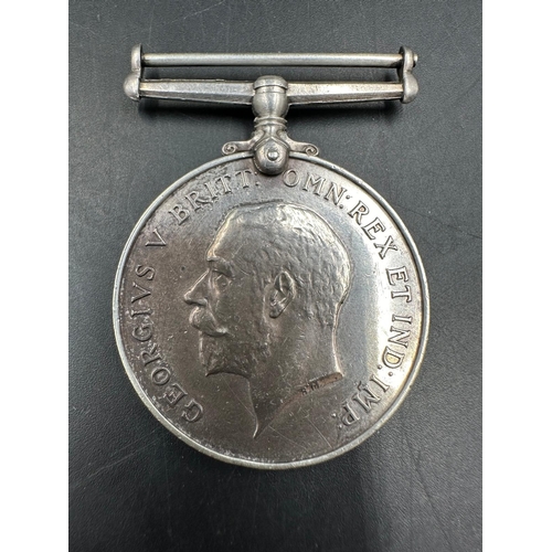 738 - Militaria: WWII Defence Medal, WWI Great War Medal 102418 DVR T G Wilson, RA and a 1914-1918 medal 2... 