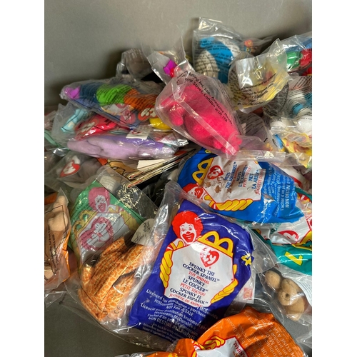 825 - A large quantity of collectable MacDonalds happy meal beanie babies