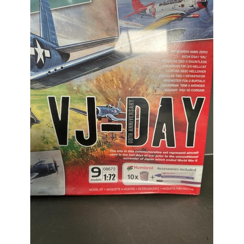 828 - A boxed and sealed Airfix VJ-Day 60th anniversary model kits