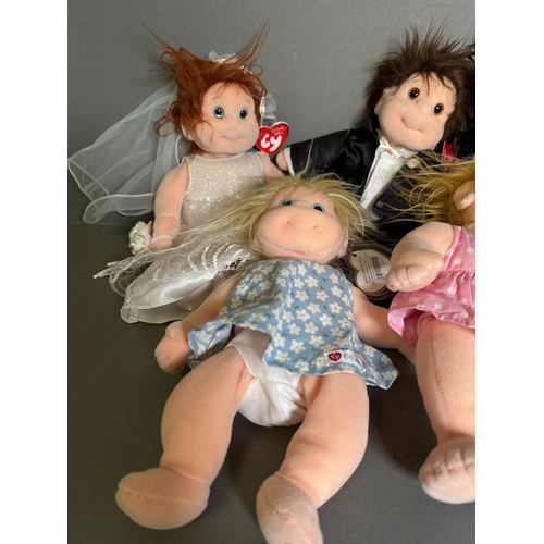 830 - A selection of collectable Beanie kids dolls