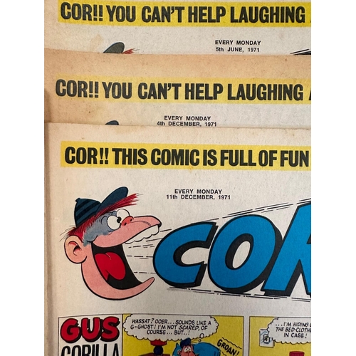 846 - A collection of vintage cor comics including issue No1