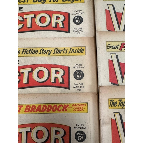 847 - A collection of vintage The Victor comics from 1960's and 1970's