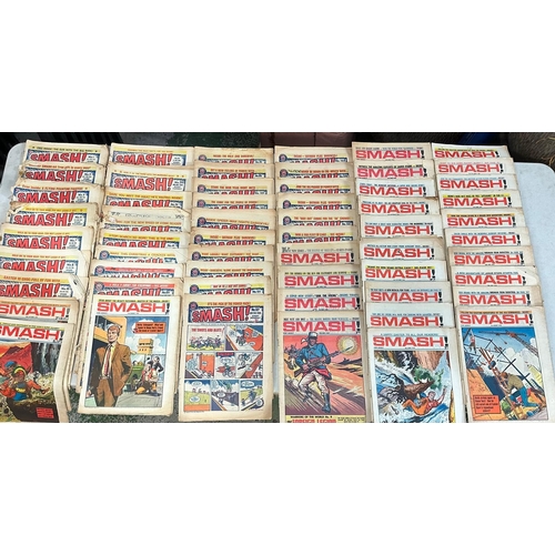 851 - A collection of vintage Smash comics to include issues 1-3