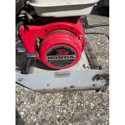 89 - A Honda GX110 Max lawn mower