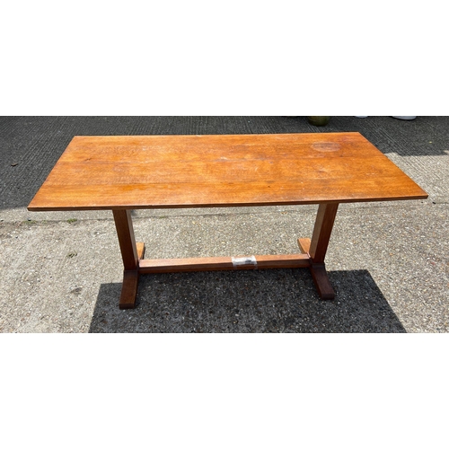 2 - A Heals oak Arts and Crafts style dining table circ 1910 (H76cm W170cm D75cm)