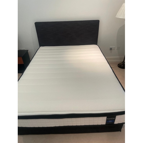 93 - A double bed with Inofia mattress